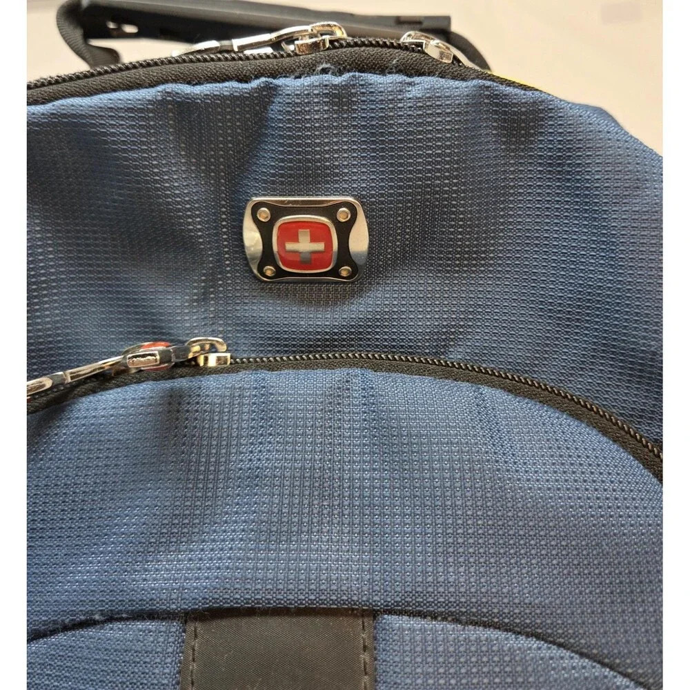 SwissGear Wenger Skyscraper Laptop Backpack Navy Blue Gray Multi Pocket 600726